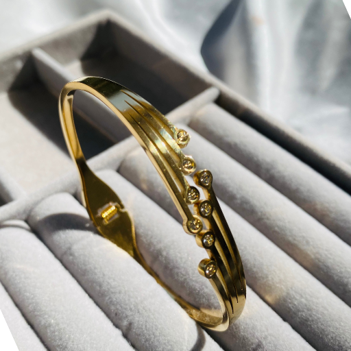 AD Statement Golden Bracelet