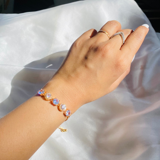 Round American Diamond Adjustable Bracelet